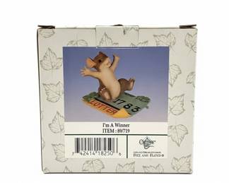 Charming Tails Im A Winner Figurine or second image