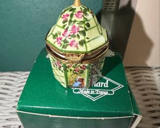Rochard Limoges Garden Gazebo Porcelain Trinket Box