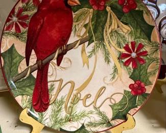 Certified International Noel Cardinal Plate