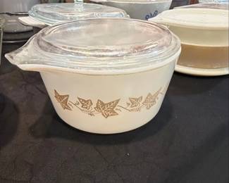 Pyrex Sandalwood Casserole Dish