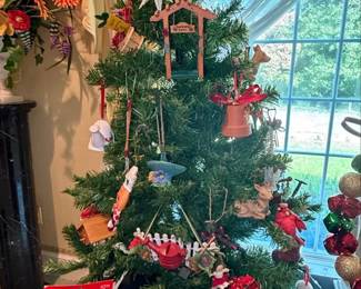 Vintage Assorted Christmas Tree Ornaments