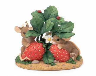 Charming Tails Sometimes Love is Berry Shy Figurine by Fitz and Floyd