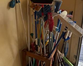 Assorted Cleaning Tools