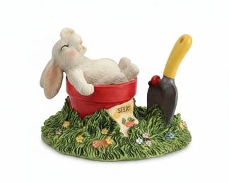Charming Tails Gardening Break Figurine