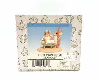 Fitz and Floyd Charming Tails A Gift From Above Figurine second image