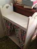 american girl , pleasant comapny doll furniture