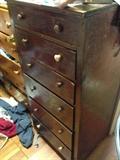 chest of drawers