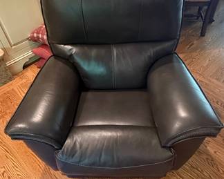 La-Z-Boy Norris Rocking Recliner