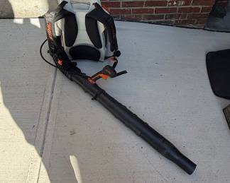 Stihl BR 600 Backpack Blower