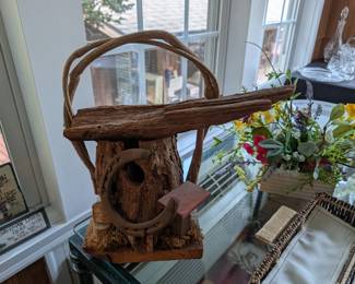 Amazing hand made bird house