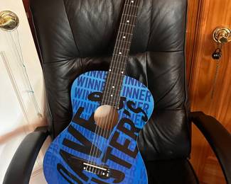 Dave & Busters Guitar