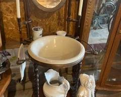 Antique wash basin