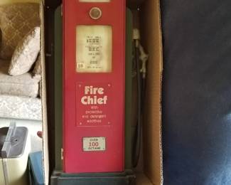 Firechief gas pump replica