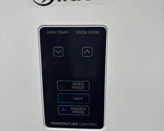 Midea Freezer
