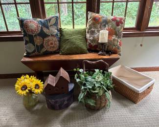Bench Seat = Pillows and Home Decor