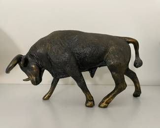 bull statue