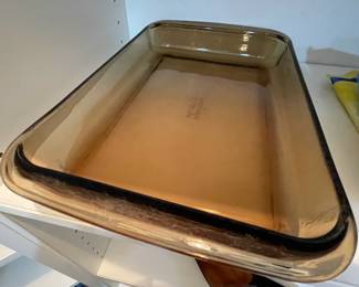 pyrex baking dish