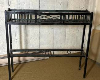 033 blackwoodenplantstand