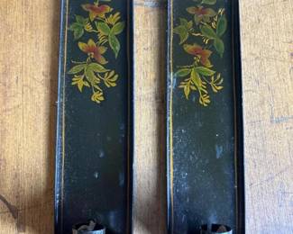 210 pairoftolewarestylepaintedmetalwal