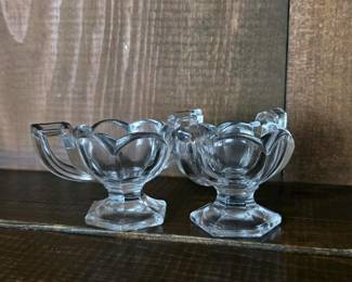 128 pairofclearpressedglassminiaturesu