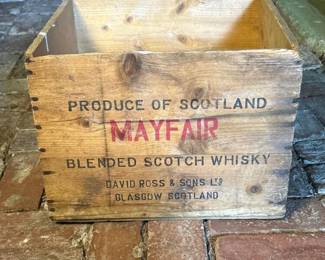 238 mayfairblendedscotchwhiskywoodencra