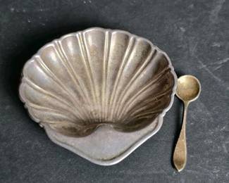 135 sterlingsilvershelldishwithspoon
