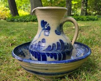 003 decoratedstonewarepitcherandbowlblu