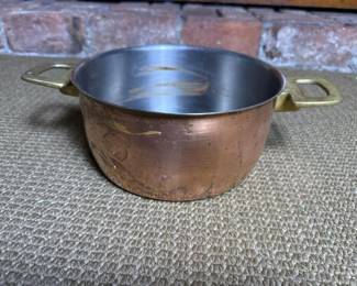 016 copperandbrassdoublehandledsaucepan