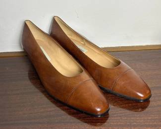 178 etienneaignerbrownleatherlowheelpu