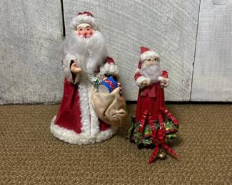 052 pairofvintagecrepepapersantafigure
