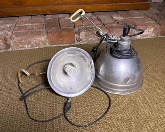 102 acmeliteclamponaluminumutilitylamp