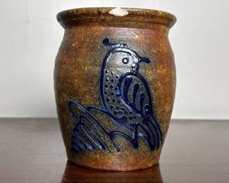 028 stonewarevasewithbirdmotif