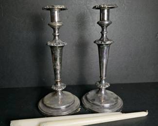 153 pairofsilverplatedclassicalstyleca