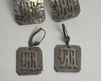 267 sterlingsilverhammeredmonogramearrin