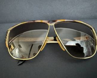 Authentic Givenchy Solaire Mod. 116 Brown Gold Shield Sunglasses Logo Detail
