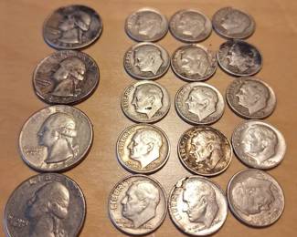 U.S. Silver Coin Collection  Washington Quarters  Roosevelt Dimes  19 Coins