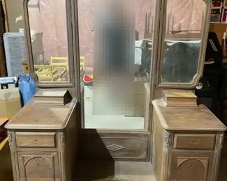 Large Wood Vanity w TriFold Mirror