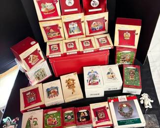 Hallmark Keepsake Ornaments Pictures Scenes