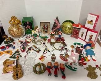 Vintage Vintage Inspired Christmas Ornaments