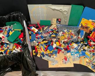 Mystery Lot of Vintage Legos