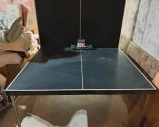 Folding Ping Pong Table