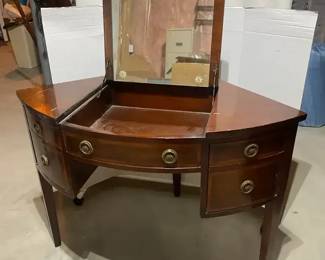 Vintage Corner Vanity