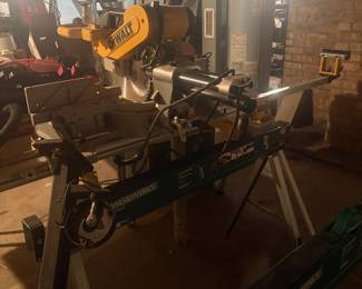 12INLIKE NEW SLIDING DEWALT SAW