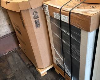 NEW100K FURNACE/3 TON CONDSER/A COIL