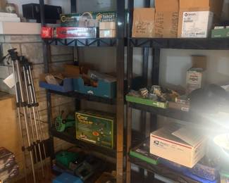 GUN LOADING EQUIPMENT