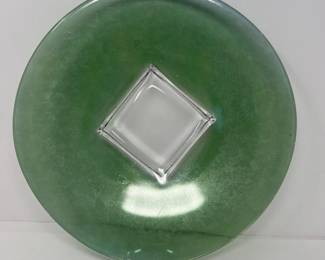 Vintage Emerald Green Art Glass Centerpiece Bowl