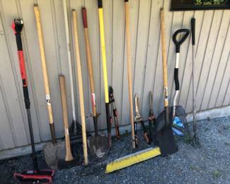 Ultimate Garden Tool Lot