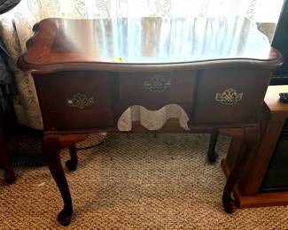 LOWBOY SERVER