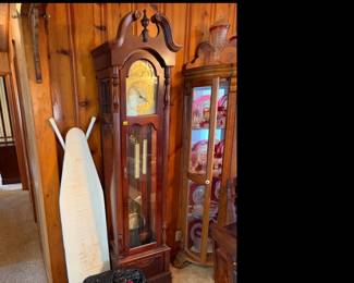 RIDGEWAY GRANDFATHER CLOCK 