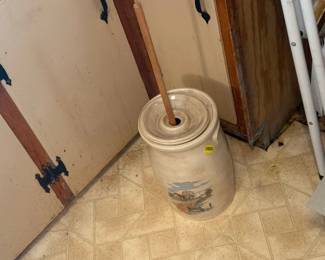VINTAGE BUTTER CHURN